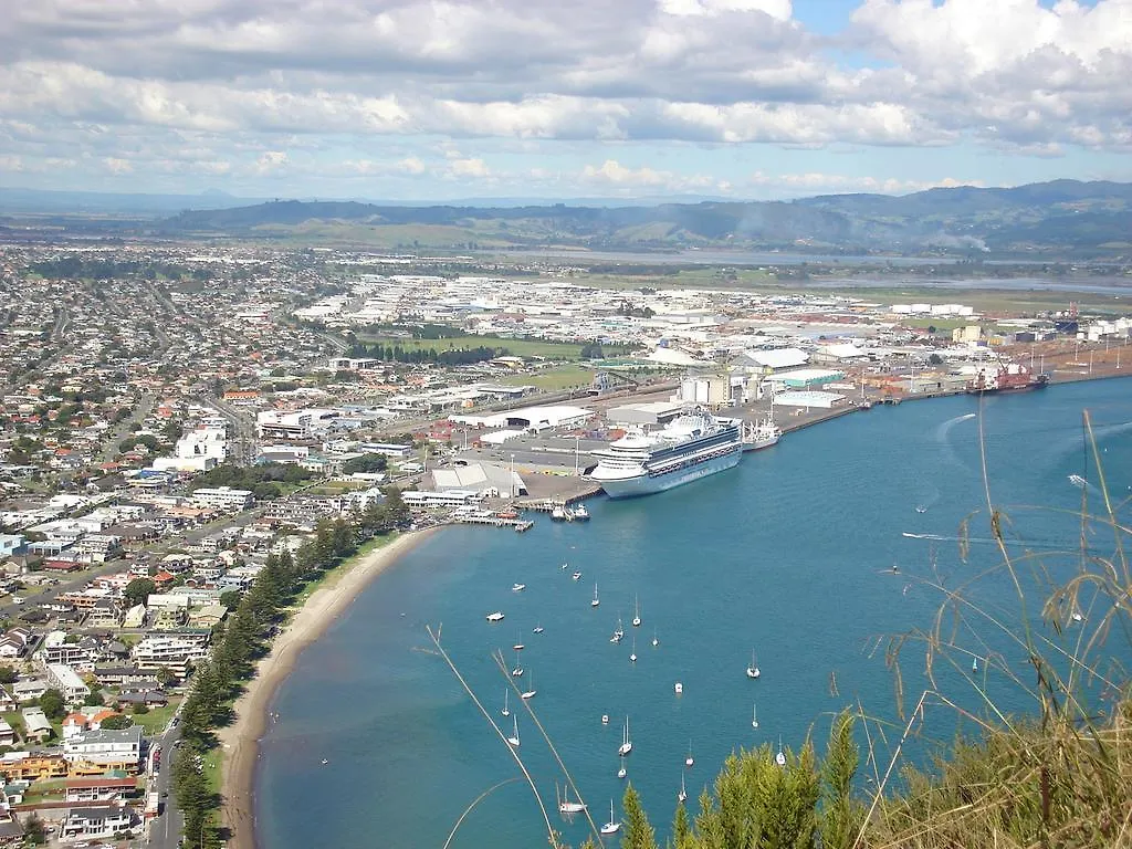 Aquarius Motor Inn Mount Maunganui 4*,  New Zealand